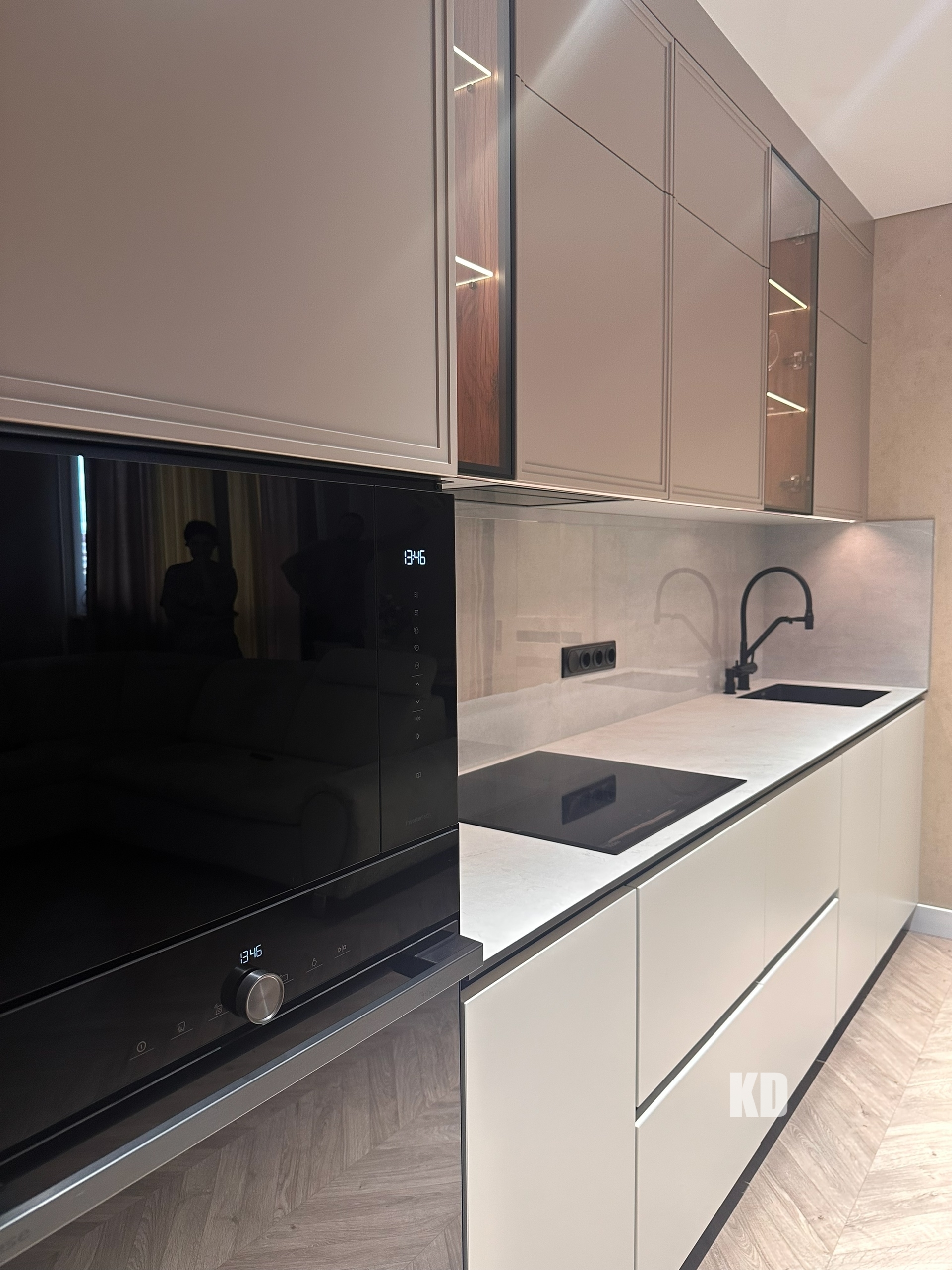Кухня современная Sturdy & Smart Кухня современная Sturdy & Smart